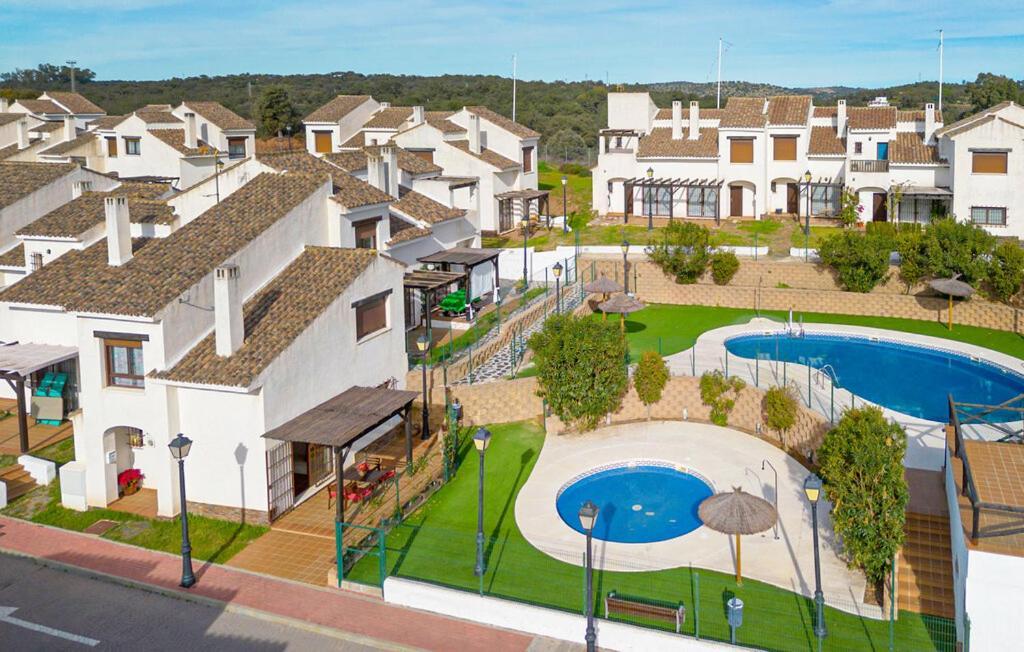 Suite En Sierramagna, Piscina Abierta El Ronquillo Eksteriør billede