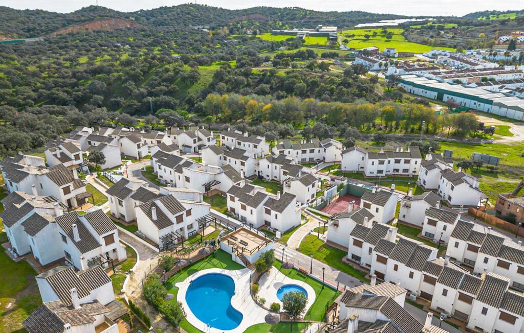 Suite En Sierramagna, Piscina Abierta El Ronquillo Eksteriør billede